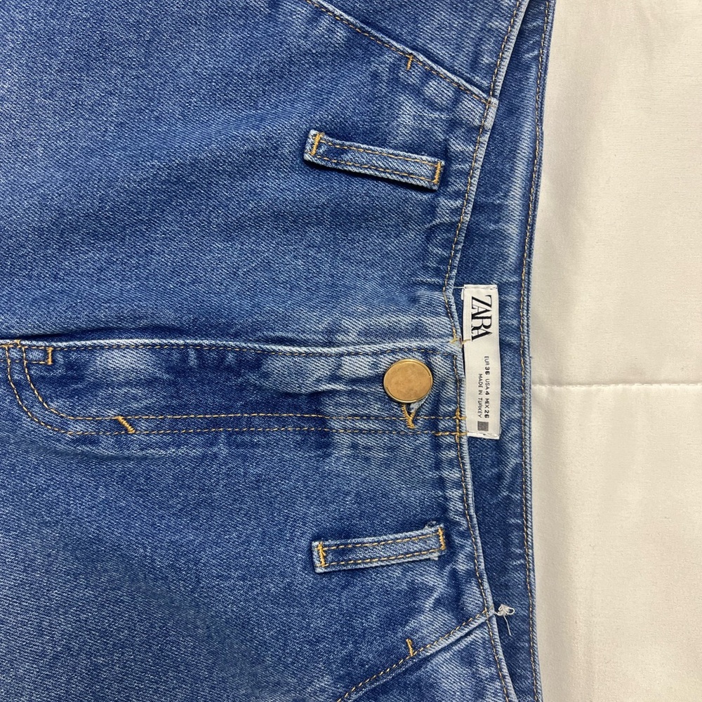 Brand New - Wide Leg Jeans from Zara!